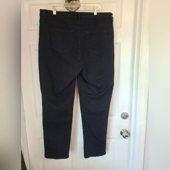Style & Co. Denim Woman's Stright Leg Jeans, Size: 16W Color: Black - Picture 9 of 12